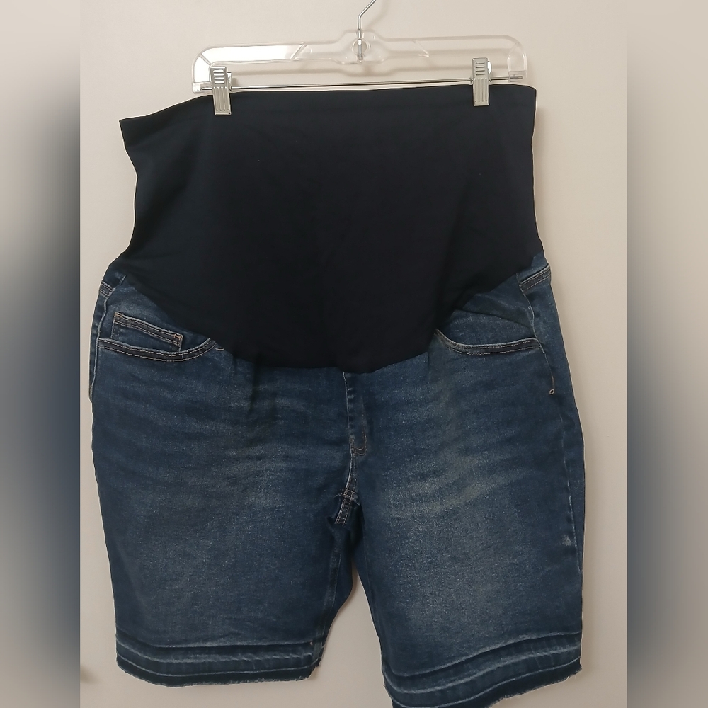 Women's Blue Denim Maternity Shorts